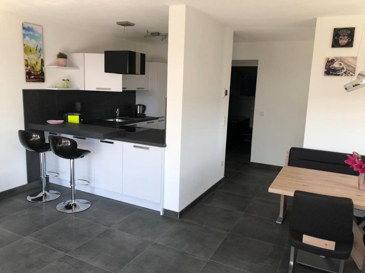 Moderne Ferienwohnung Mit Terrasse Und Garten Verwaltungsgemeinschaft Haldenwang Екстериор снимка