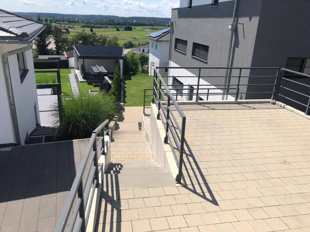 Moderne Ferienwohnung Mit Terrasse Und Garten Verwaltungsgemeinschaft Haldenwang Екстериор снимка